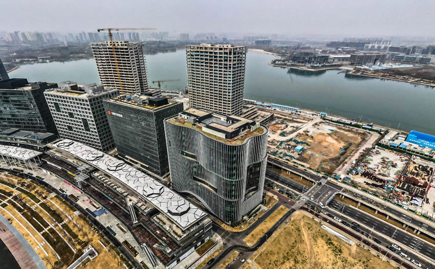 郑州金融岛北湖站航拍